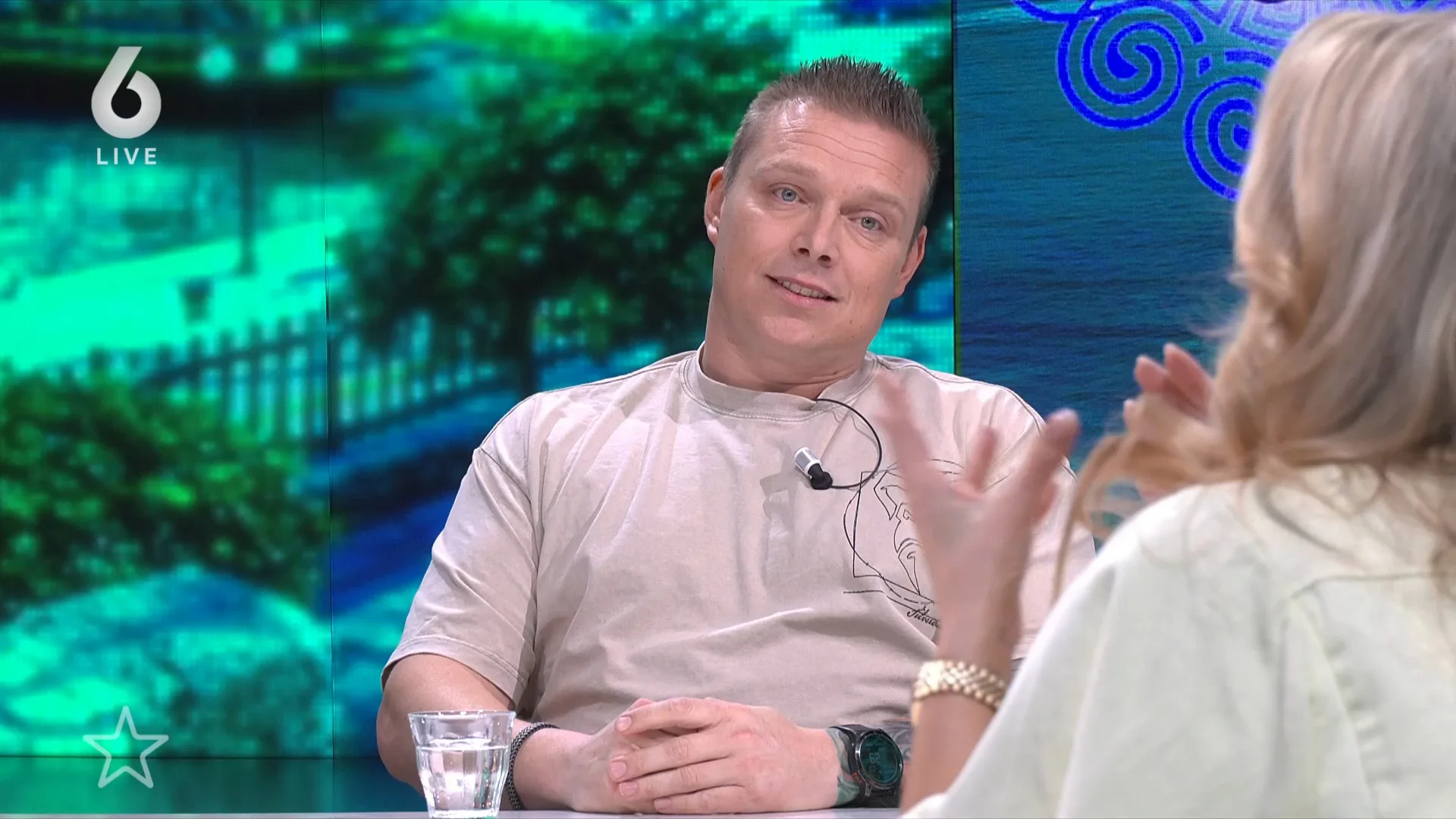 Tony Star in Shownieuws over Dutchie Shore en Oh Oh Cherso