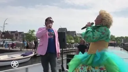 Gerard Joling en Karin Bloemen verrassen ouderen met concert