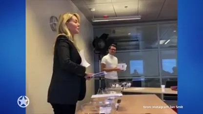 Presentatietrio songfestival al flink aan het oefenen!