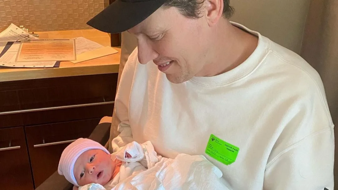 ZIEN: Dit is de kersverse dochter van dj Tiësto