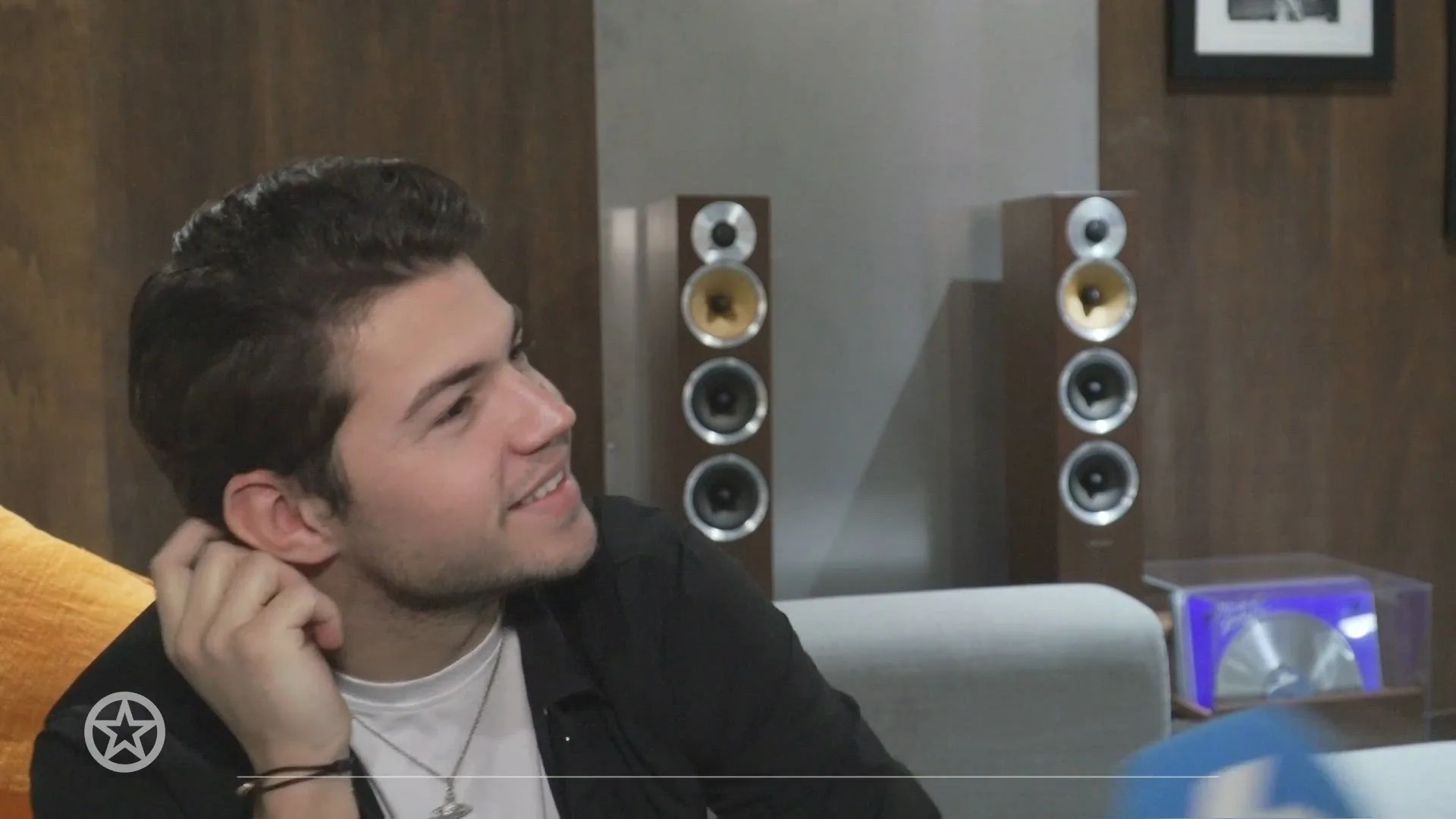 Vincent Visser over Timor-kritiek en het survivalaspect in Expeditie Robinson