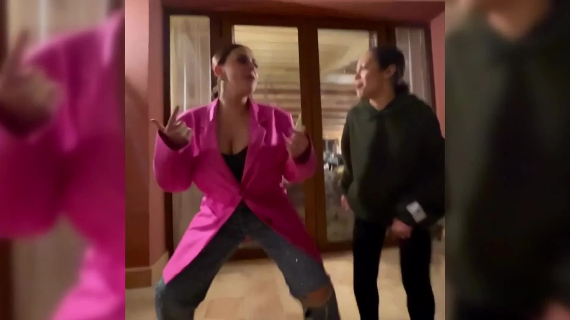 Roxeanne toont dankbaarheid vriendschap Sarita Lorena