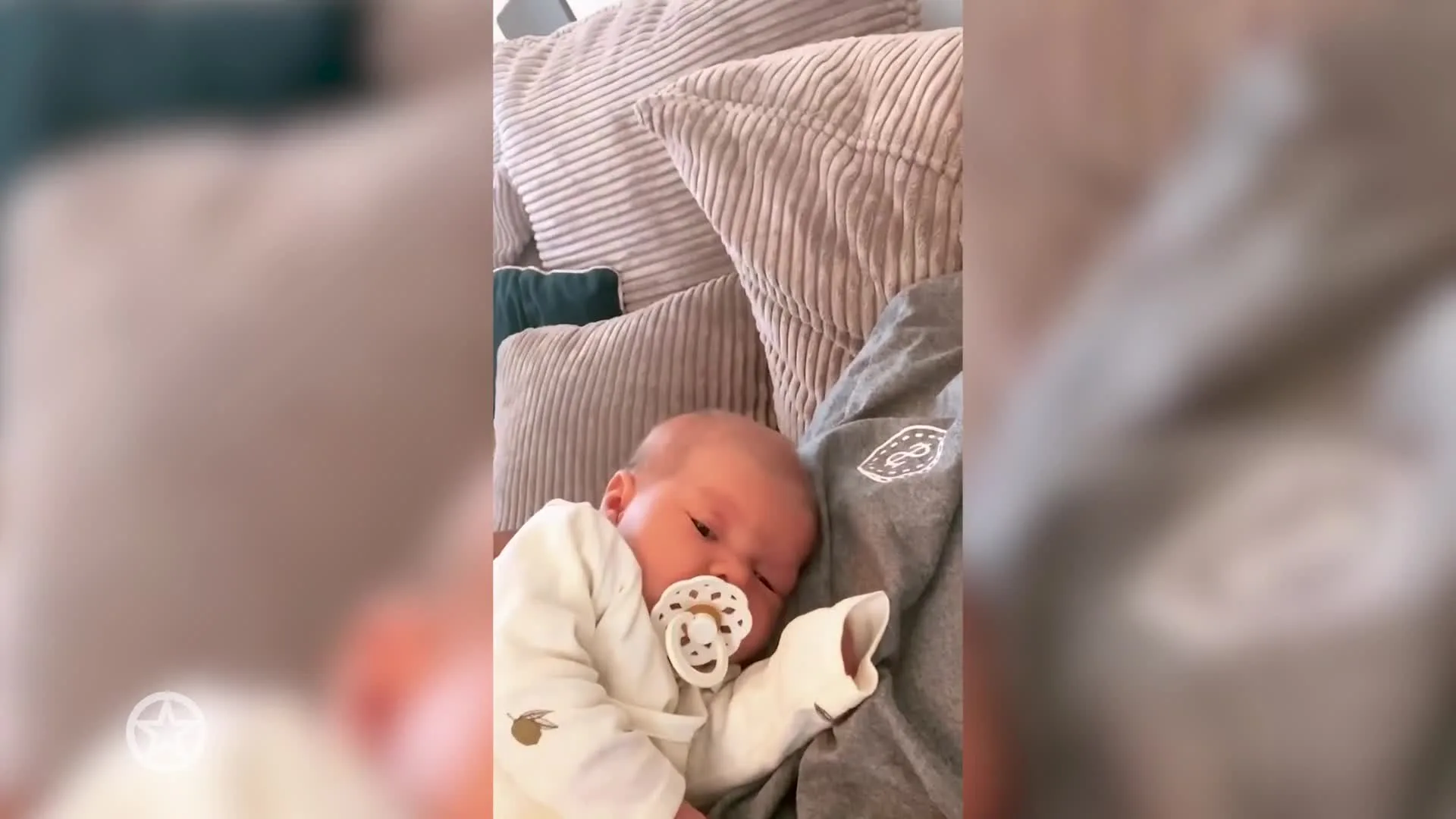 Bizzey met kindje.mp4