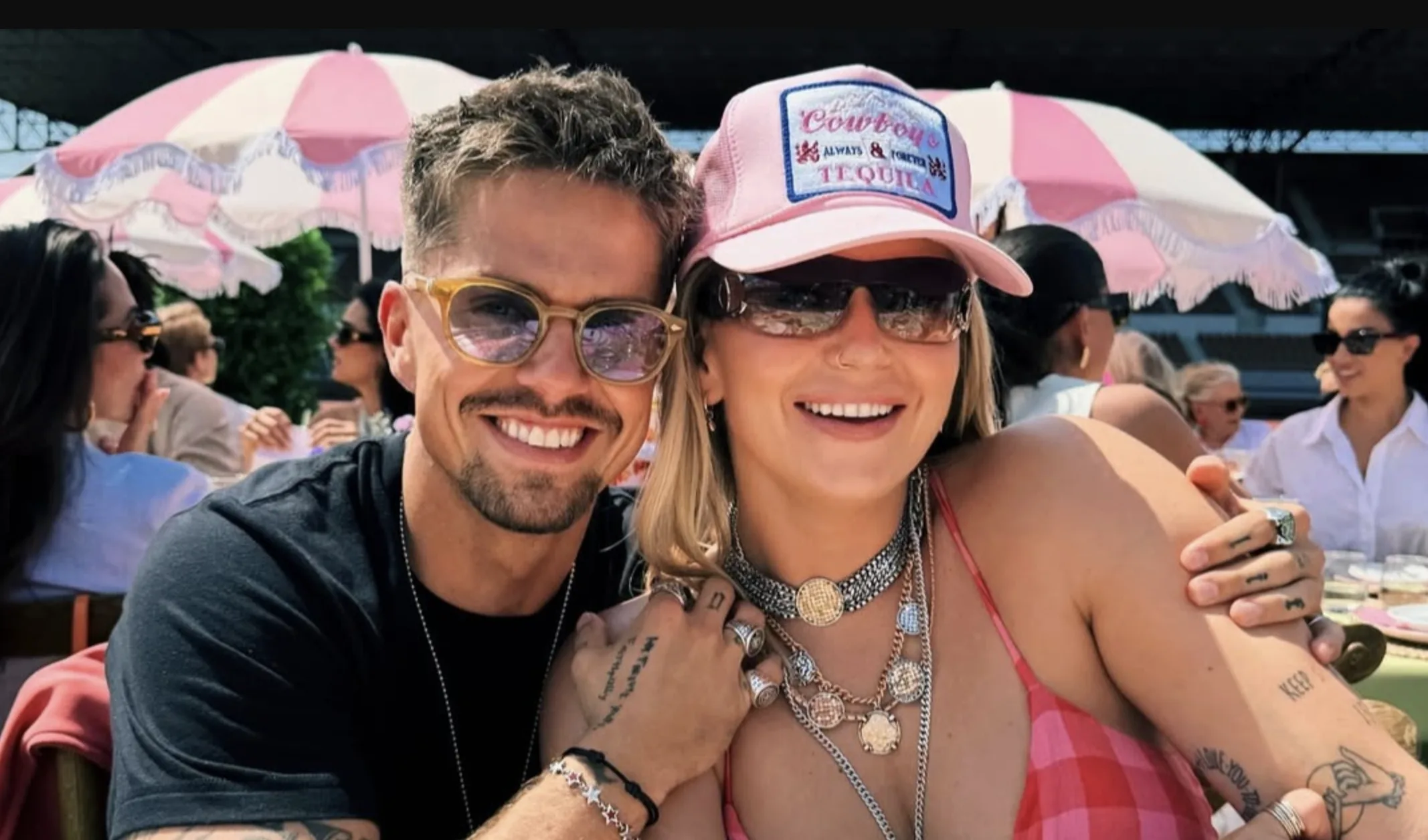 Roxeanne kijkt uit naar Holland Zingt Hazes met broer André