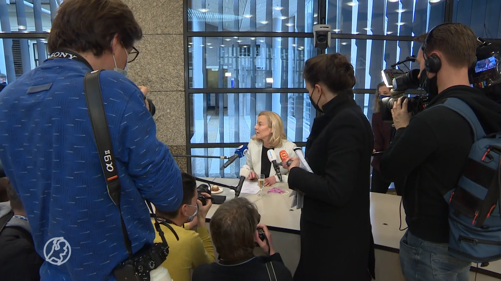 Kan D66-leider Kaag aanblijven als ze wist van #metoo-schandaal?