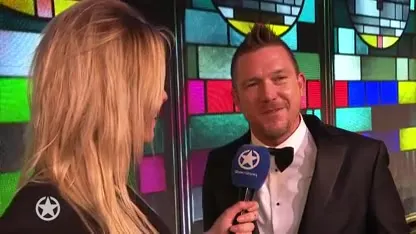 Johnny onthult in Roast: ik was intiem met Patty Brard!