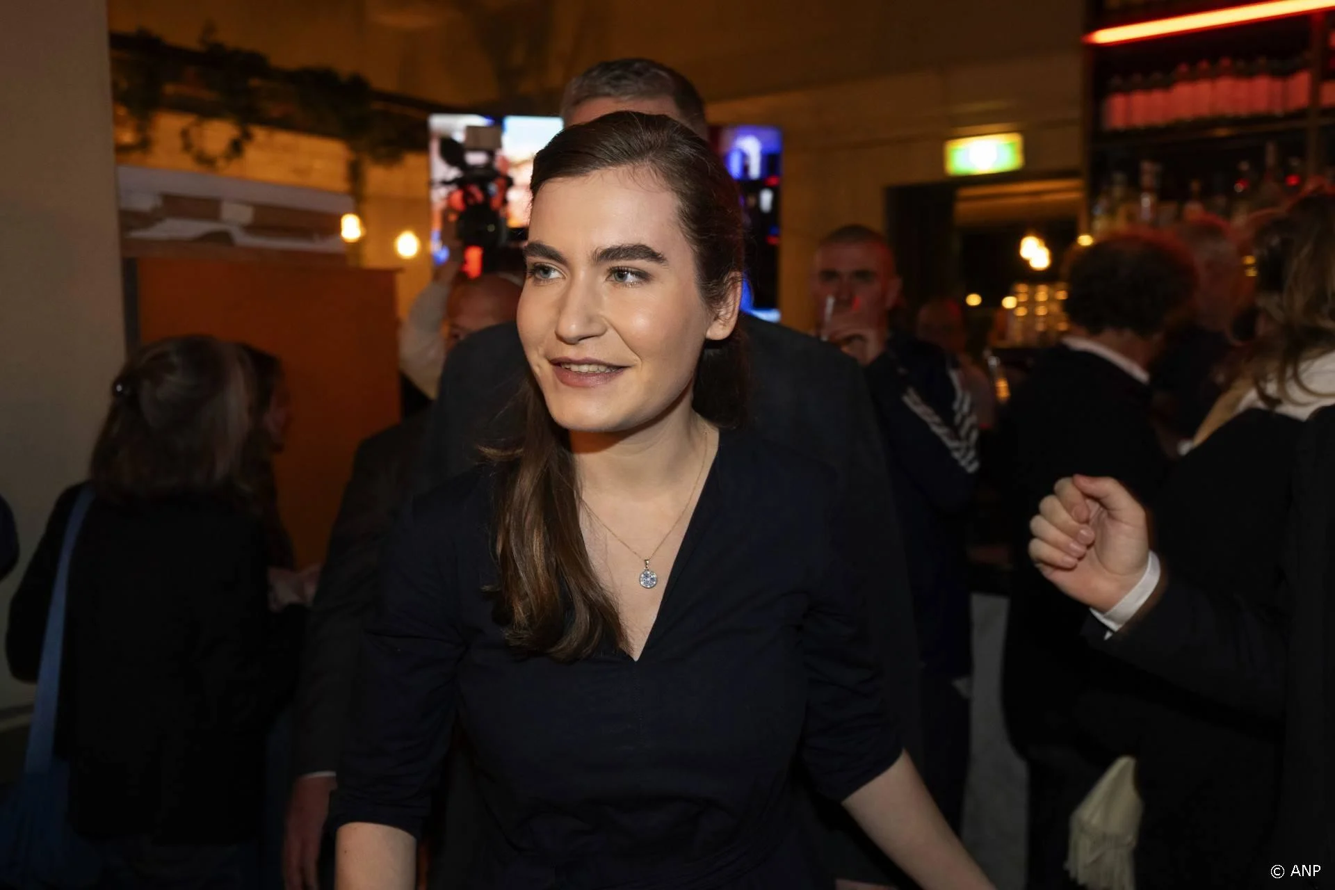 Forum voor Democratie-fractievoorzitter Lidewij de Vos in verwachting van eerste kindje