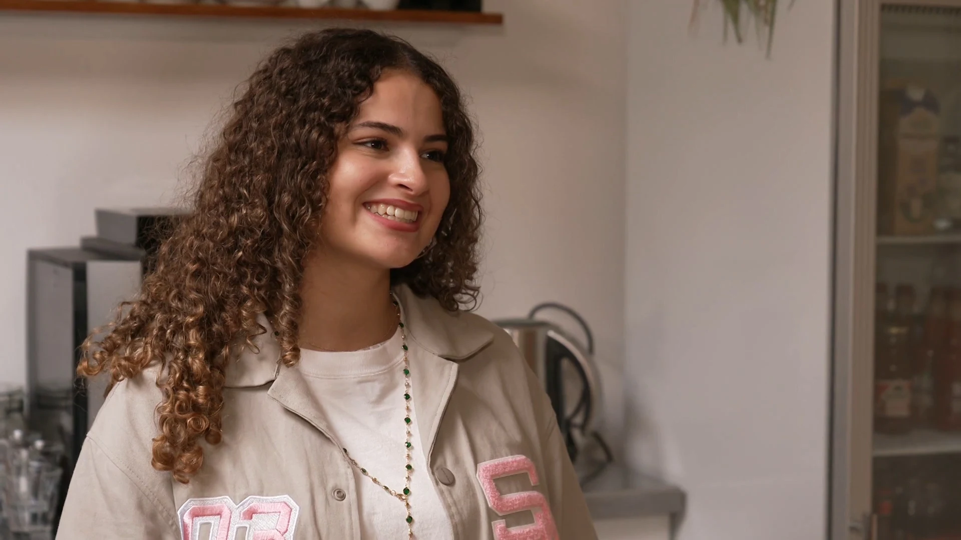 Wendy van Dijk bezorgt D’Lana (17) dag van haar leven