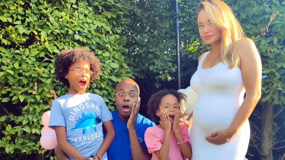 Jandino vader geworden van derde kindje