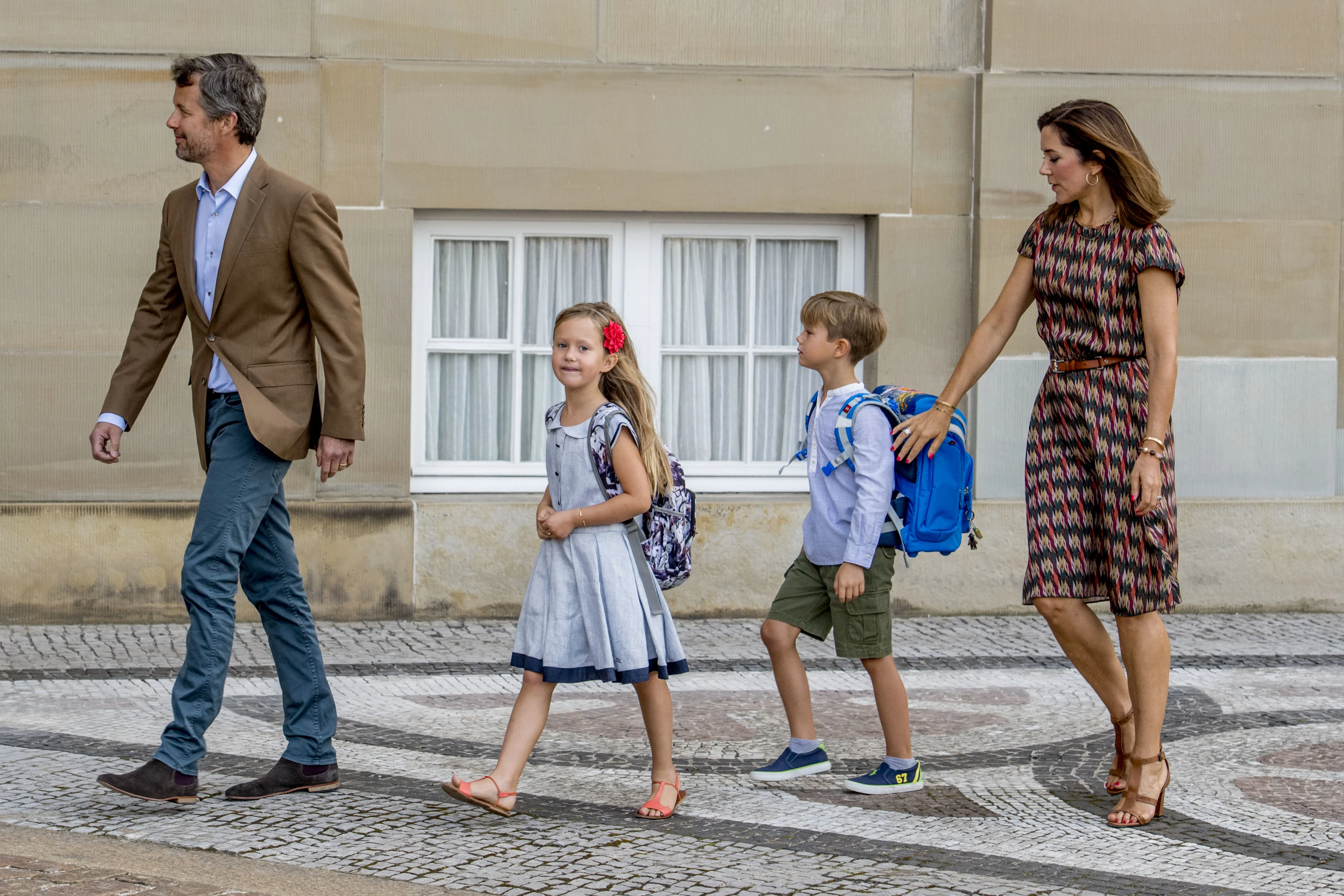Deens kroonprinselijke familie verhuist terug naar Denemarken