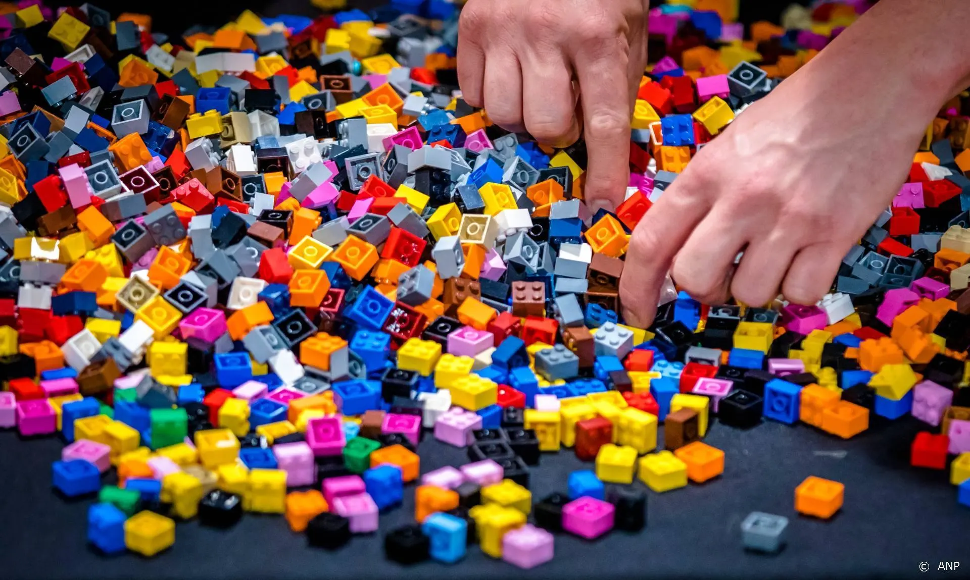 Halve finale LEGO Masters goed voor 1,4 miljoen kijkers