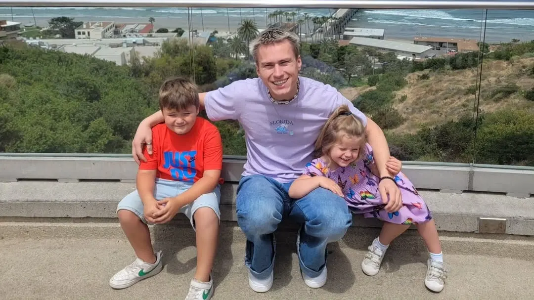 Au Pairs-Marnik met stomheid geslagen door 'Dagobert Duck-kleuter'