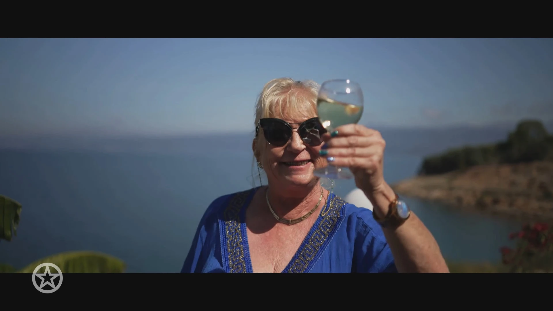 ZIEN: B&B Vol Liefde-Iris heeft een filmklus te pakken