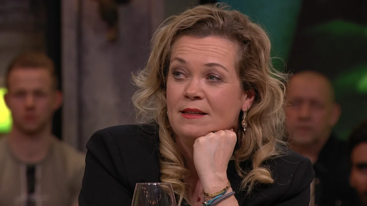 Roos Schlikker kreeg het aan de stok met zoon Glennis Grace: 'Een pittige jongen'