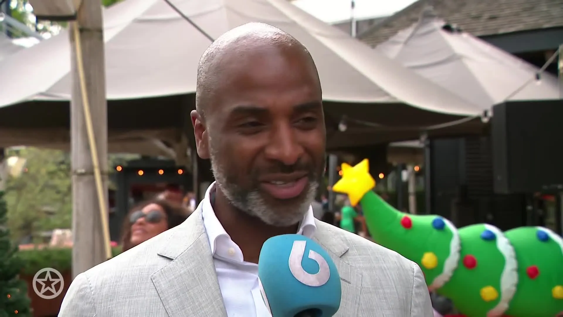 Trijntje Oosterhuis in kerstsferen