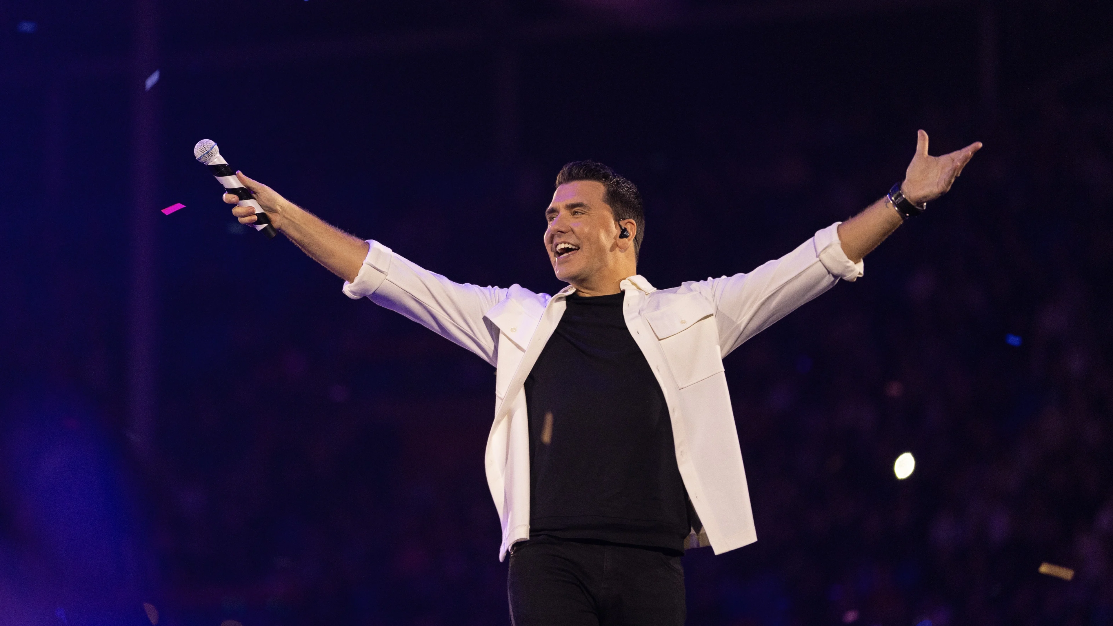 Zien: Jan Smit zet Amsterdamse broodjeszaak op stelten