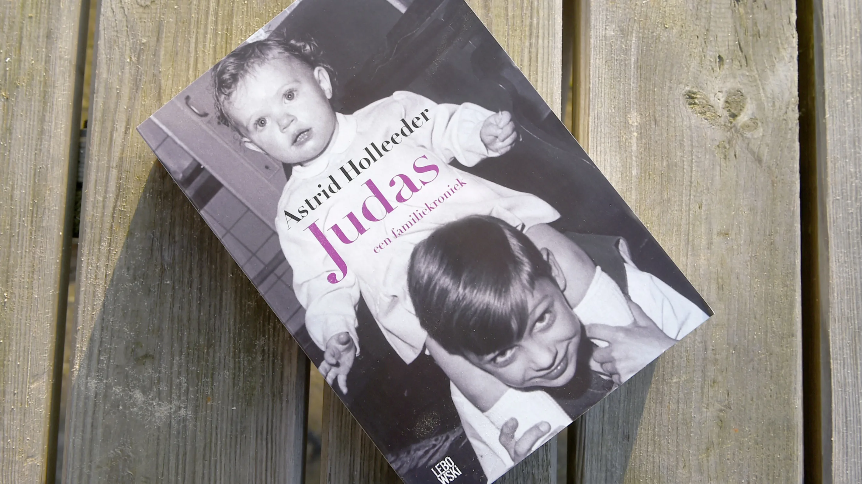 Astrid Holleeder emotioneel over definitieve uitspraak veroordeling broer