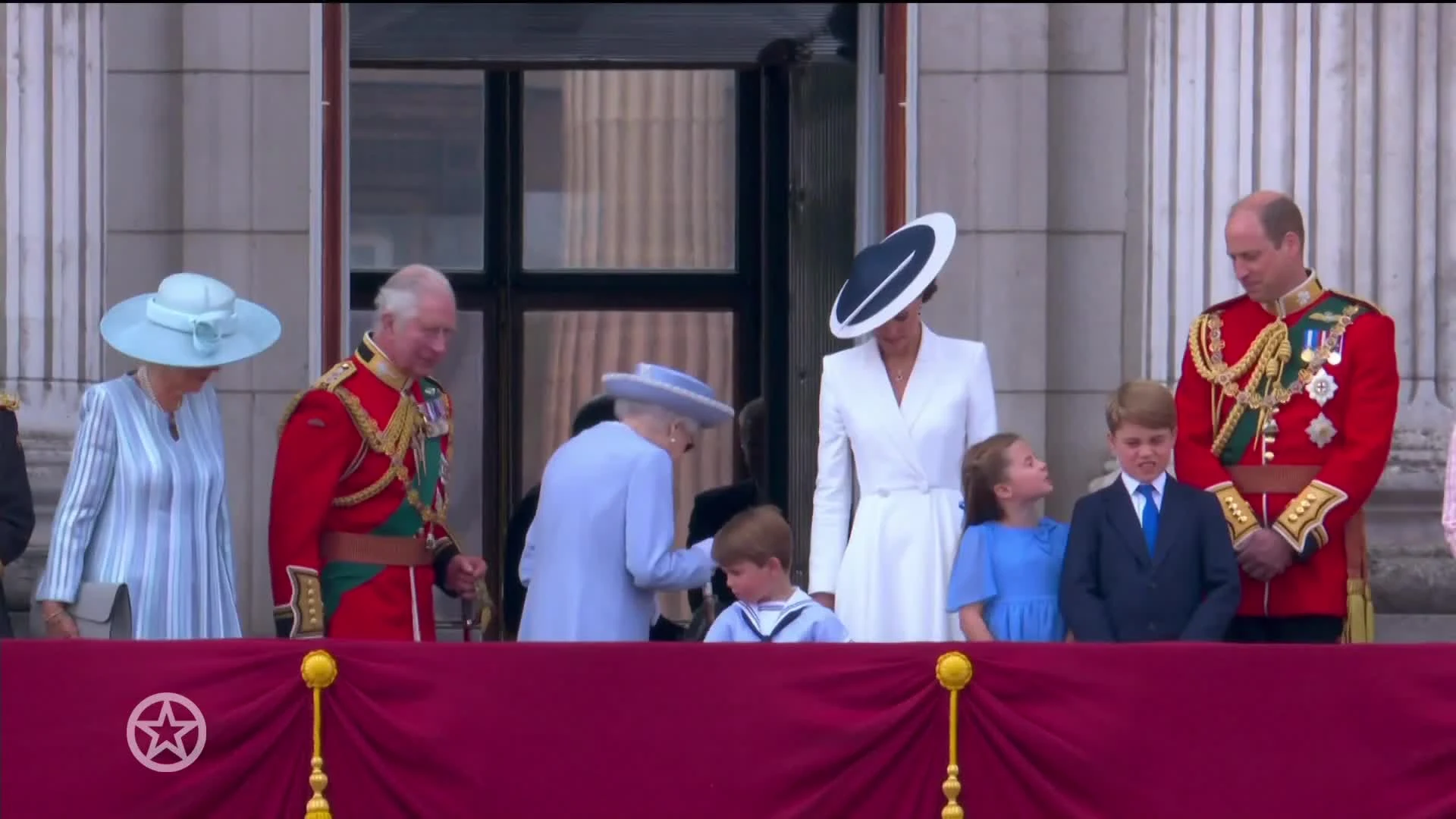 Prins Harry aanwezig bij kroning van koning Charles