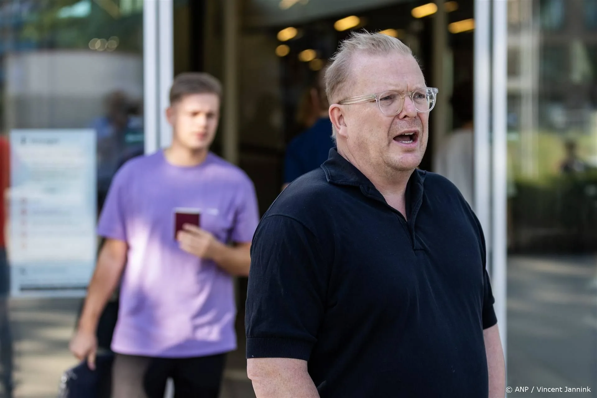 Wordt Jan Roos vervolgd voor Sunneklaas-uitlatingen? 