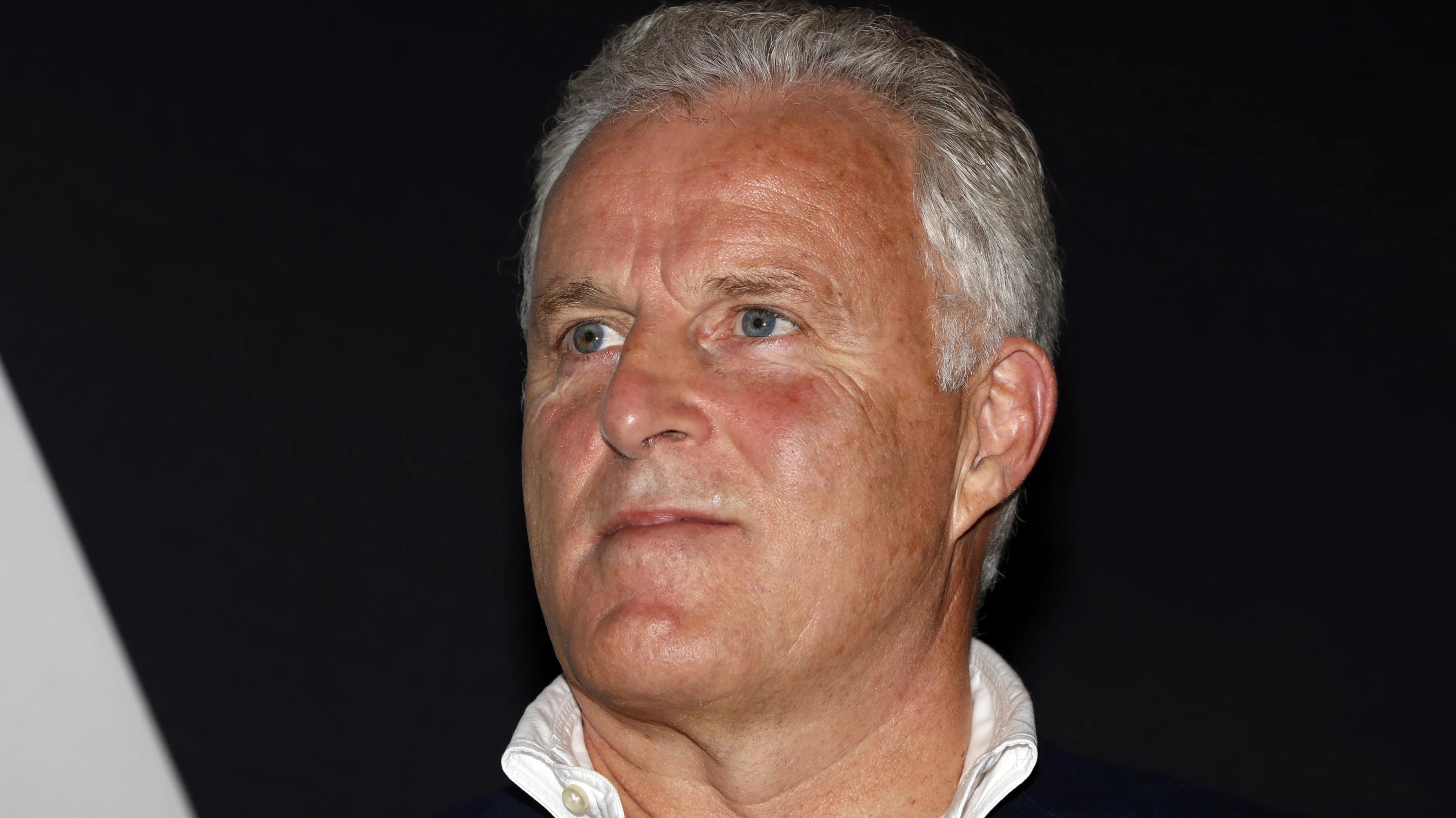OM verhoogt druk op moordverdachten Peter R. de Vries