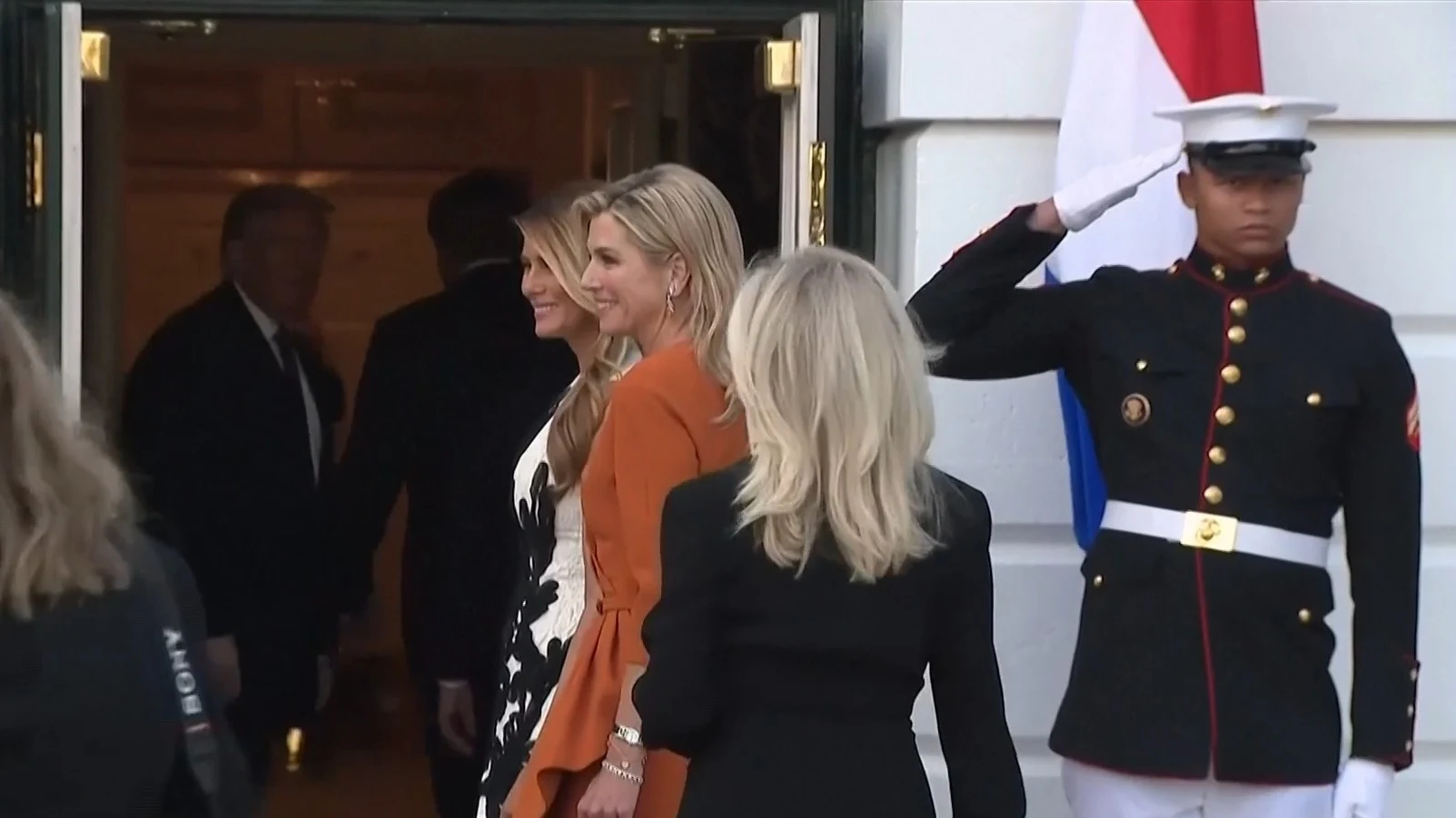 Koningspaar eet met Trump: diner duurt langer dan verwacht