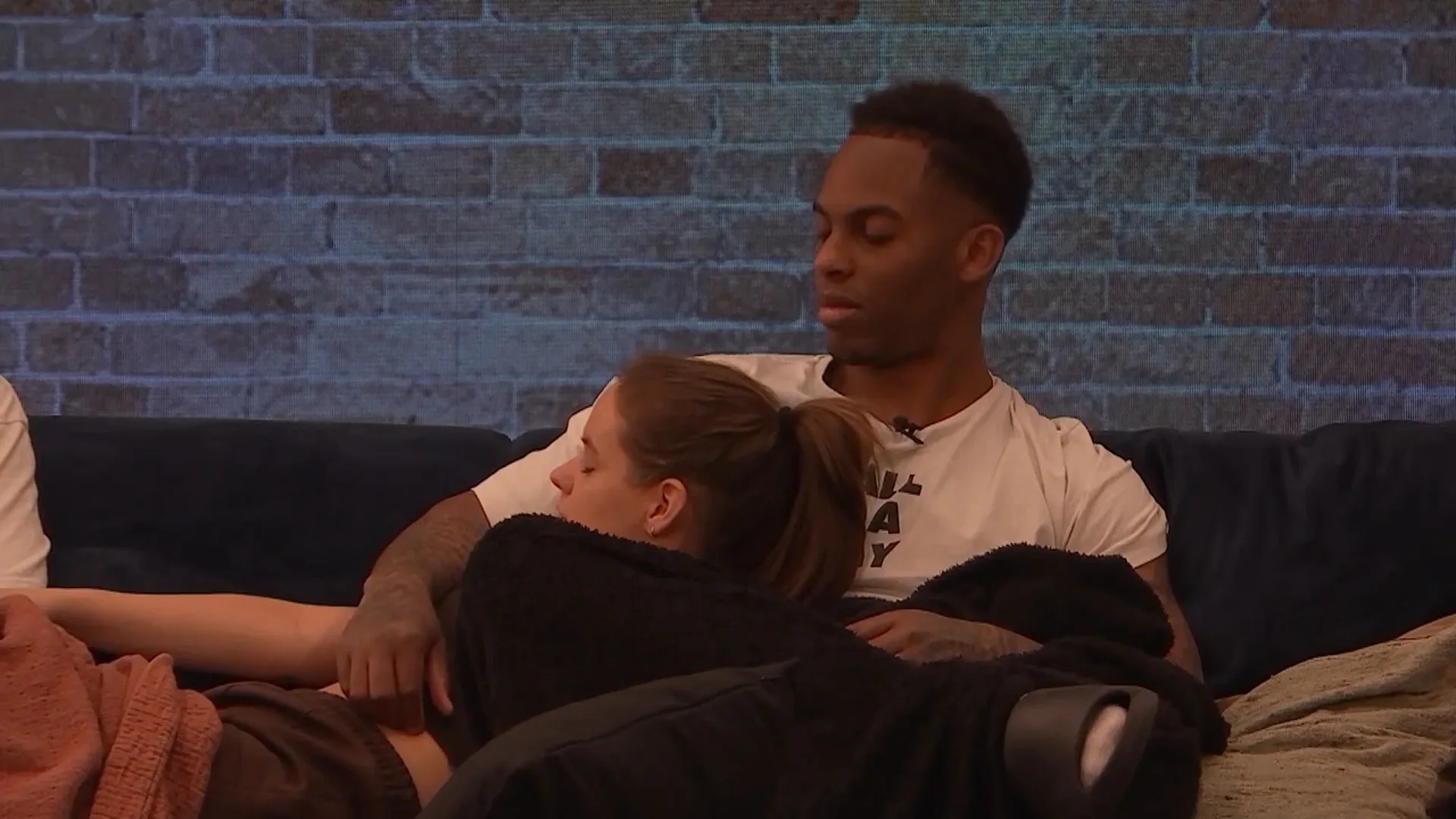 Manon en Jerwien hebben het lekker knus!