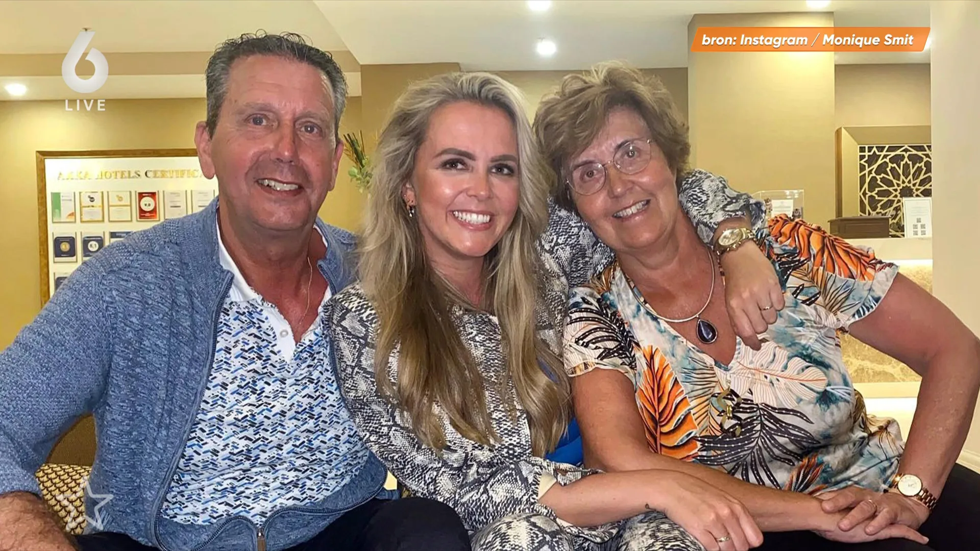 Monique Smit laat weten dat alles vroeger draaide om broer Jan Smit