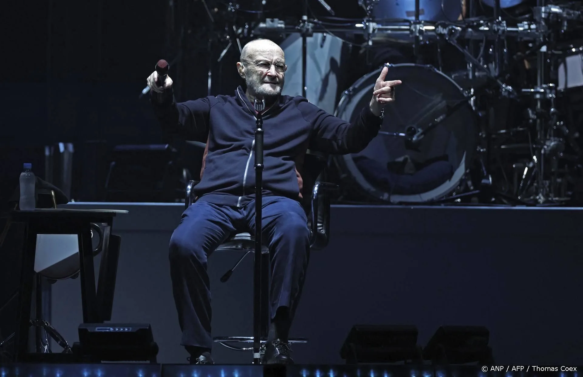 Schokkend nieuws over Phil Collins: 'Heel erg ziek'
