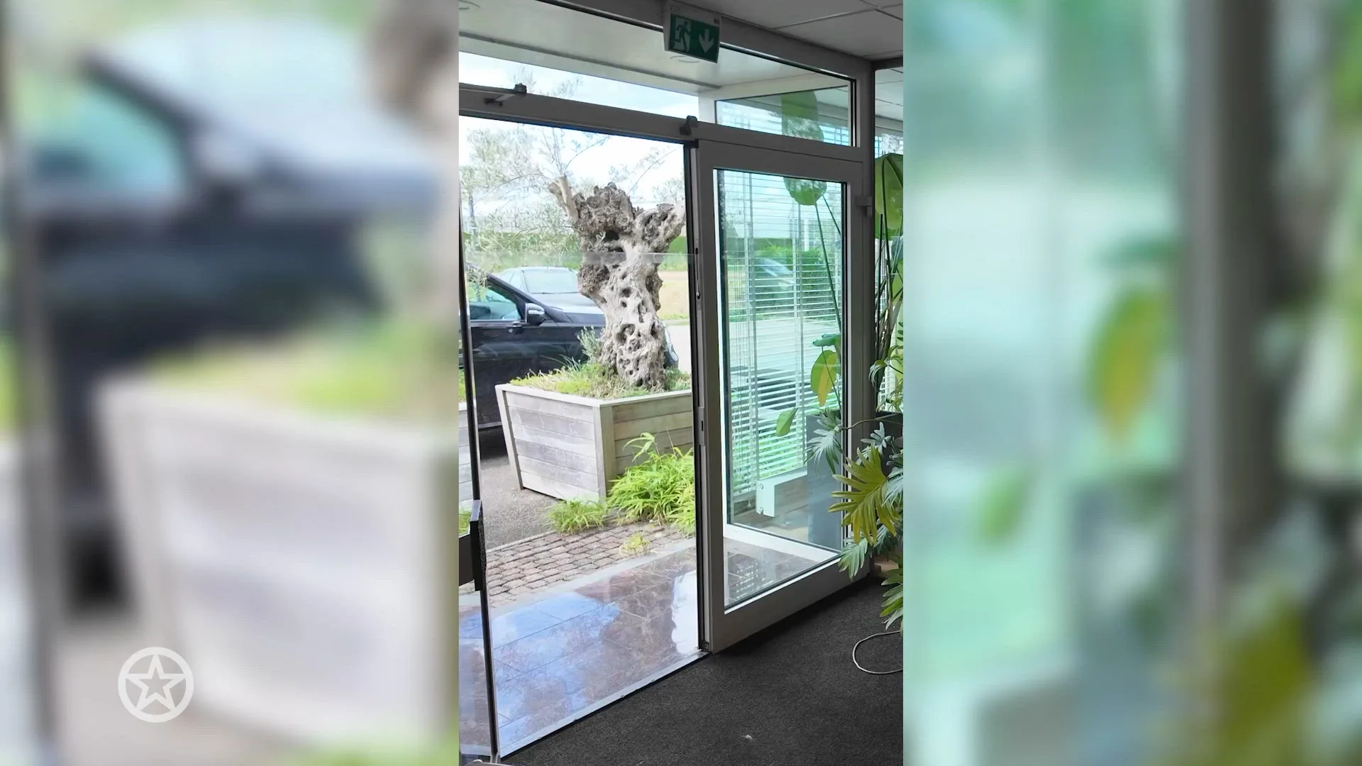 Gerard Joling betrapt op nepperij in filmpje