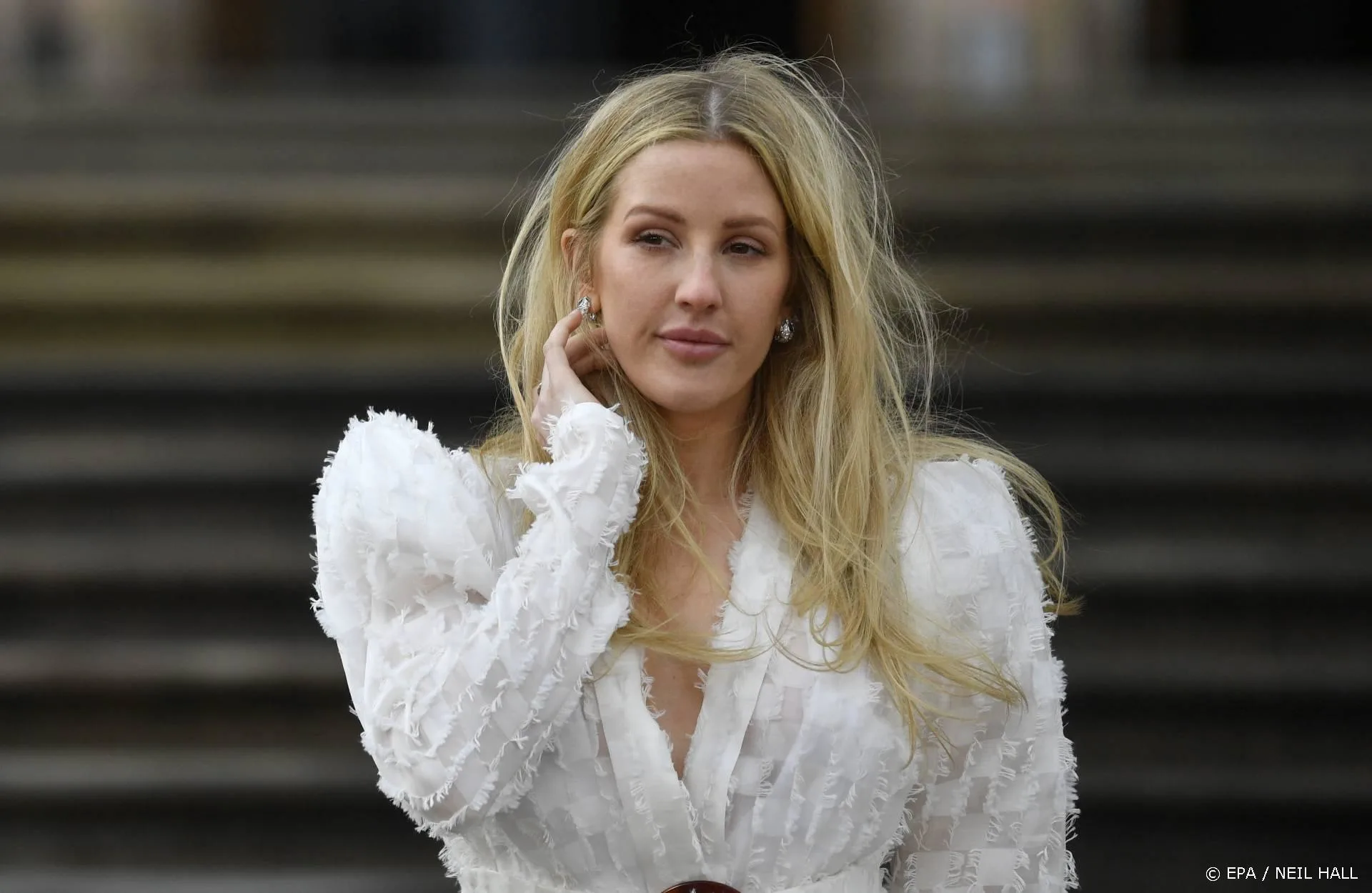 Zwangere Ellie Goulding krijgt steun van het Britse Koningshuis