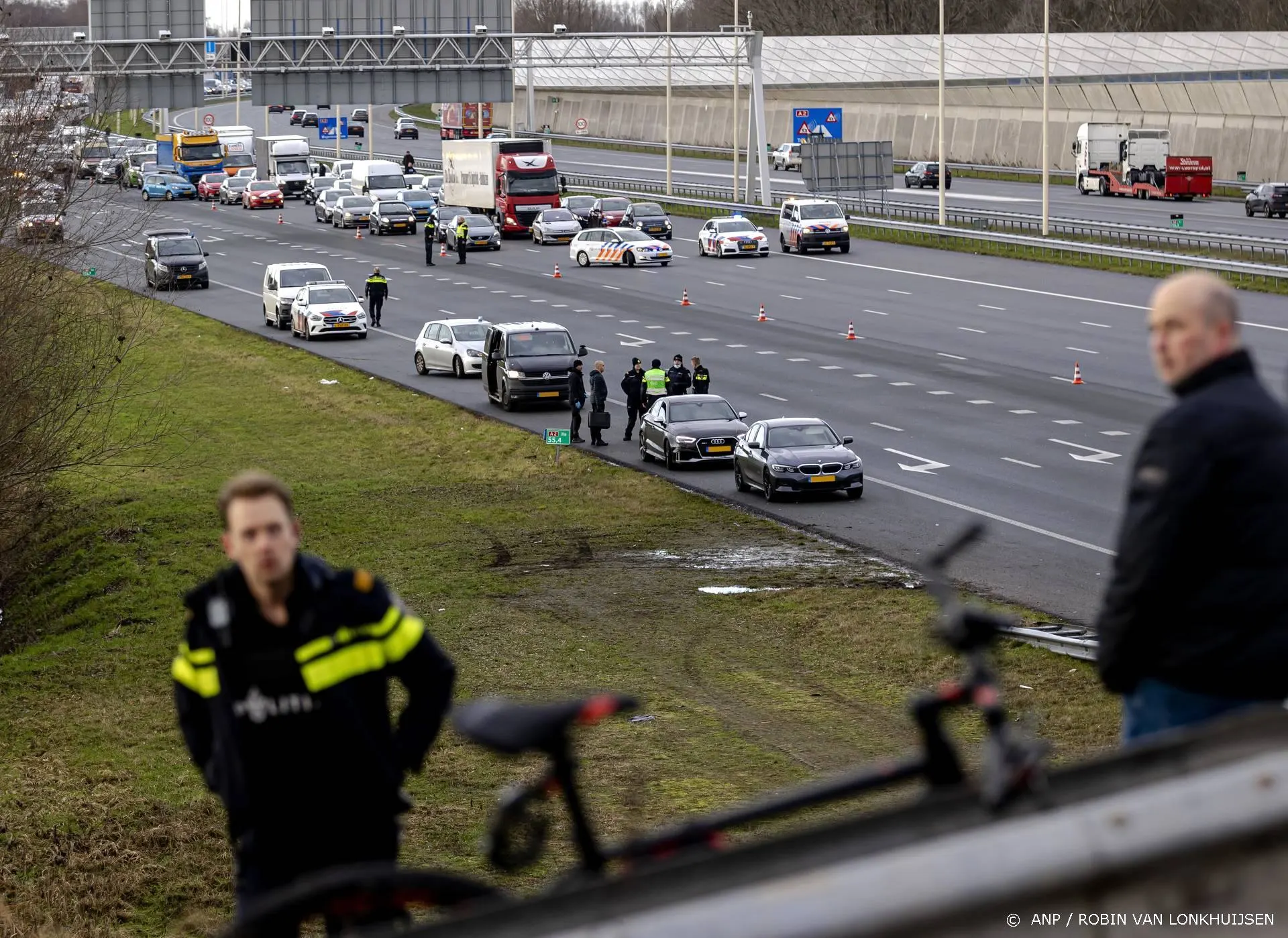De Telegraaf is blij met politieoptreden incident Van den Heuvel
