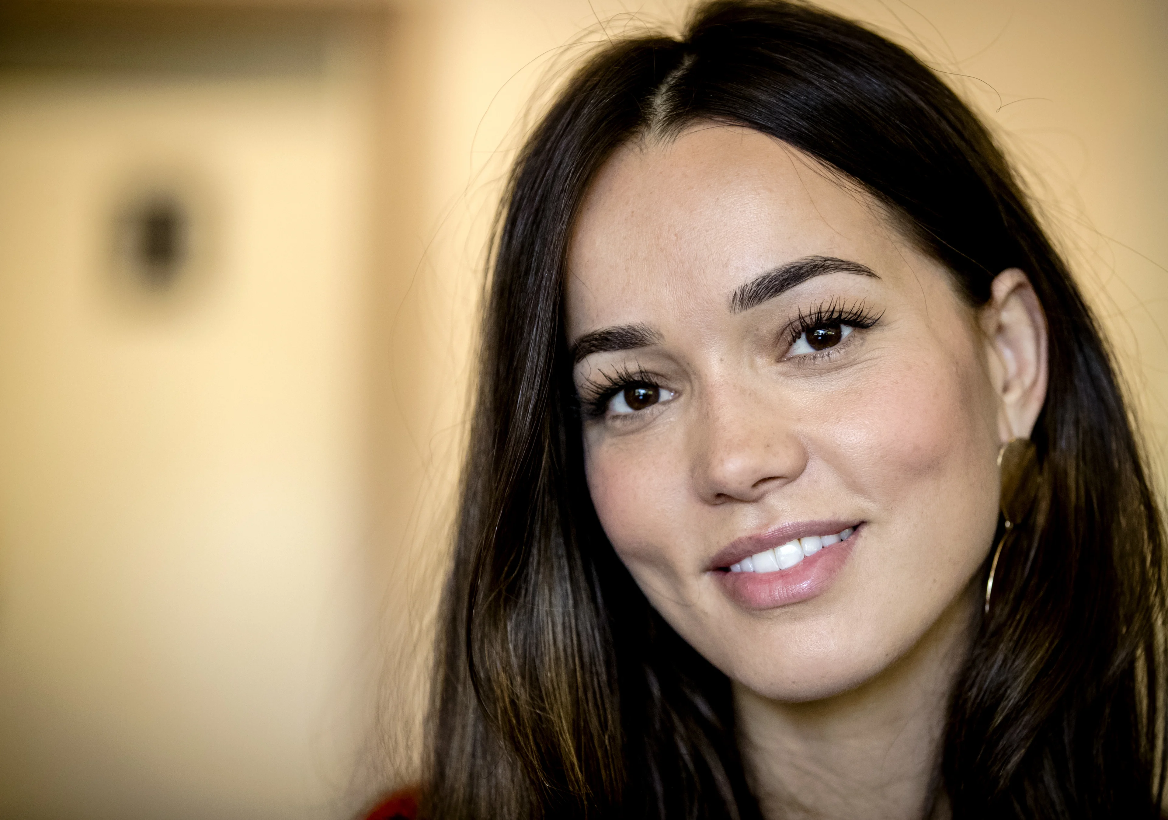 Bibi Breijman verrast ouderen met prachtig initiatief