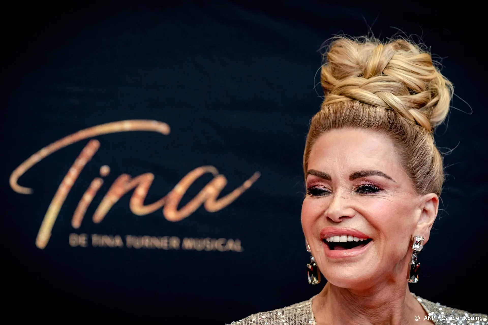 Connie Witteman eist excuses van Albert Verlinde