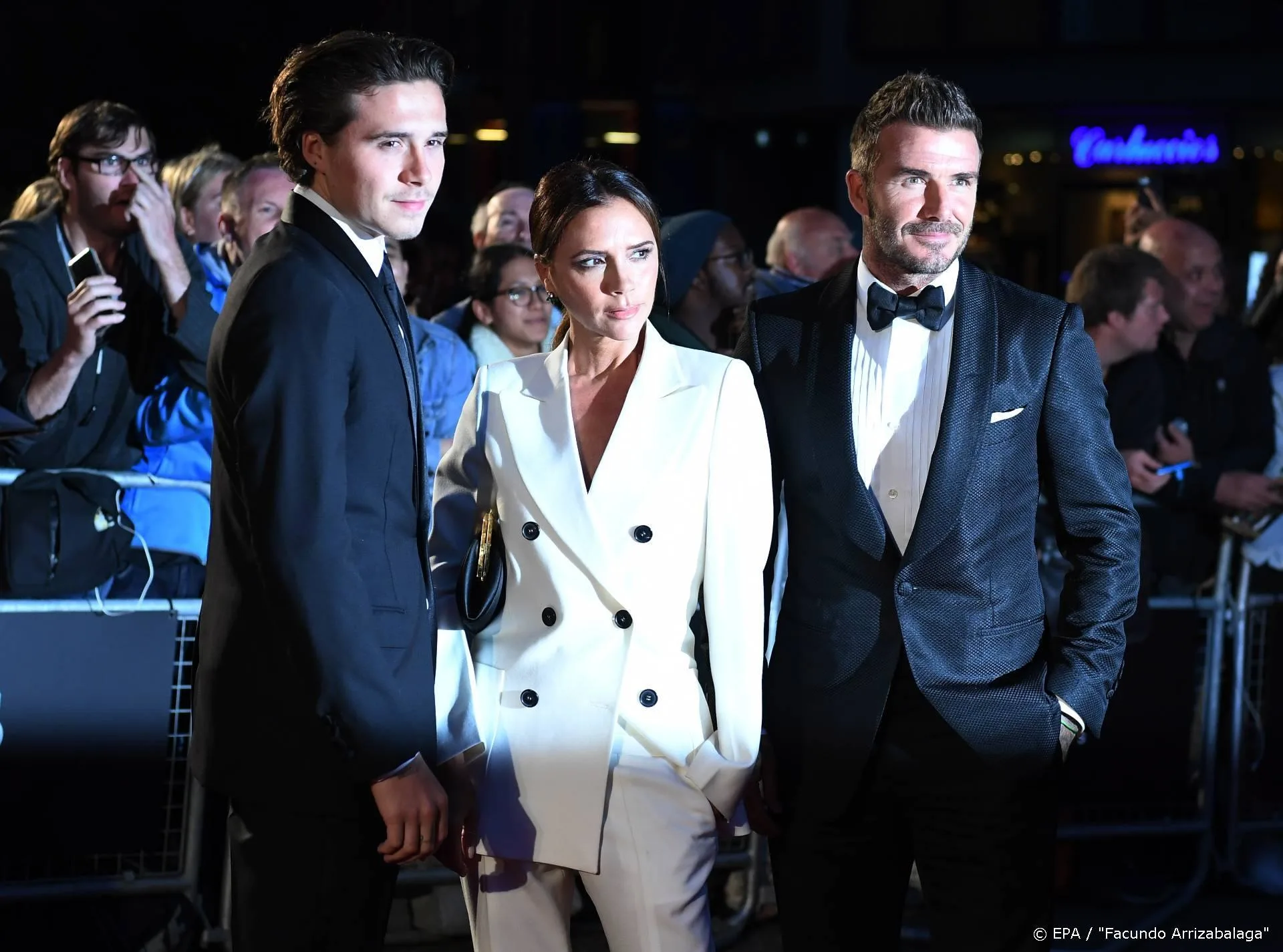 Brooklyn Beckham vereeuwigt namen broers en zus