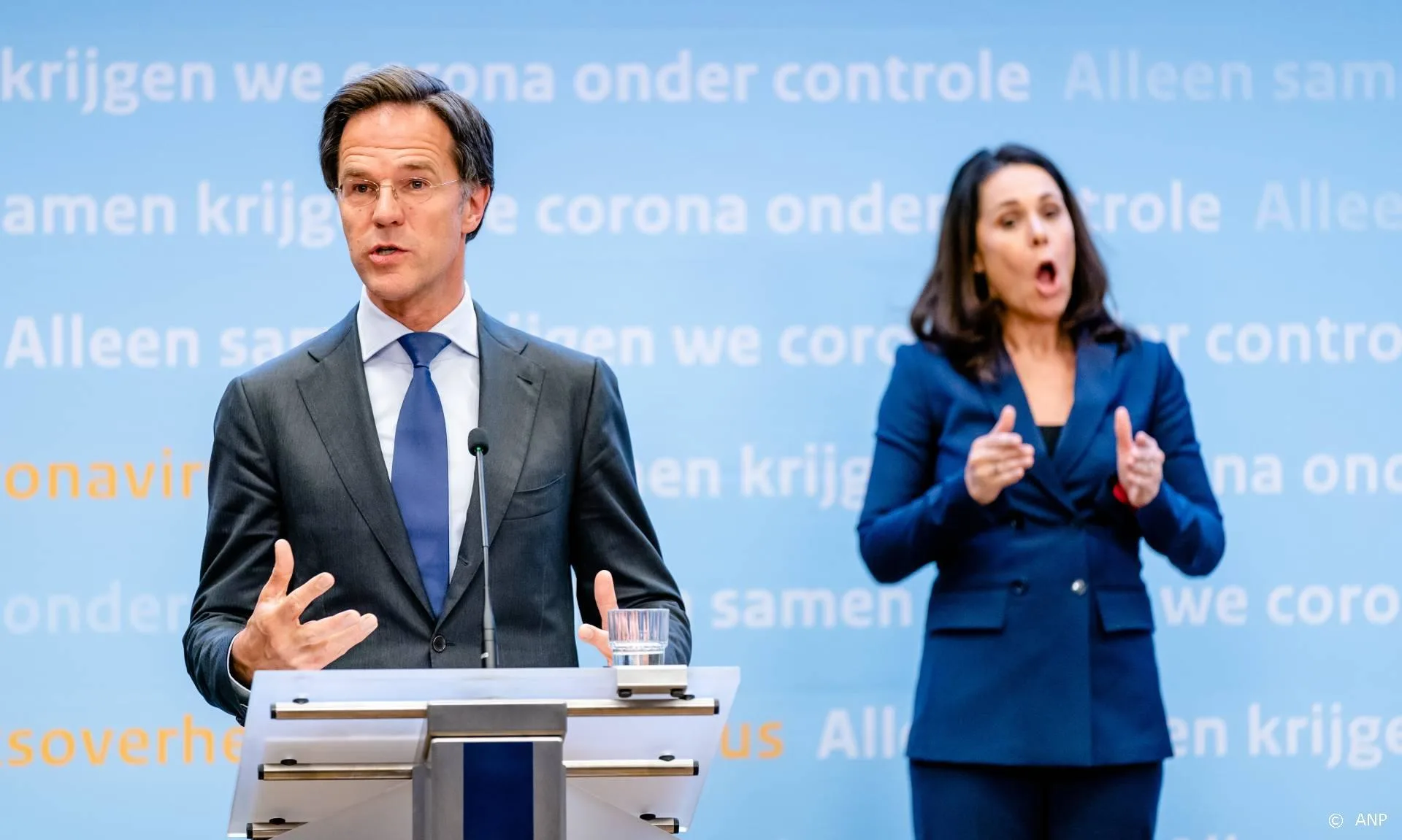 Rutte trekt bijna 7 miljoen kijkers met persconferentie