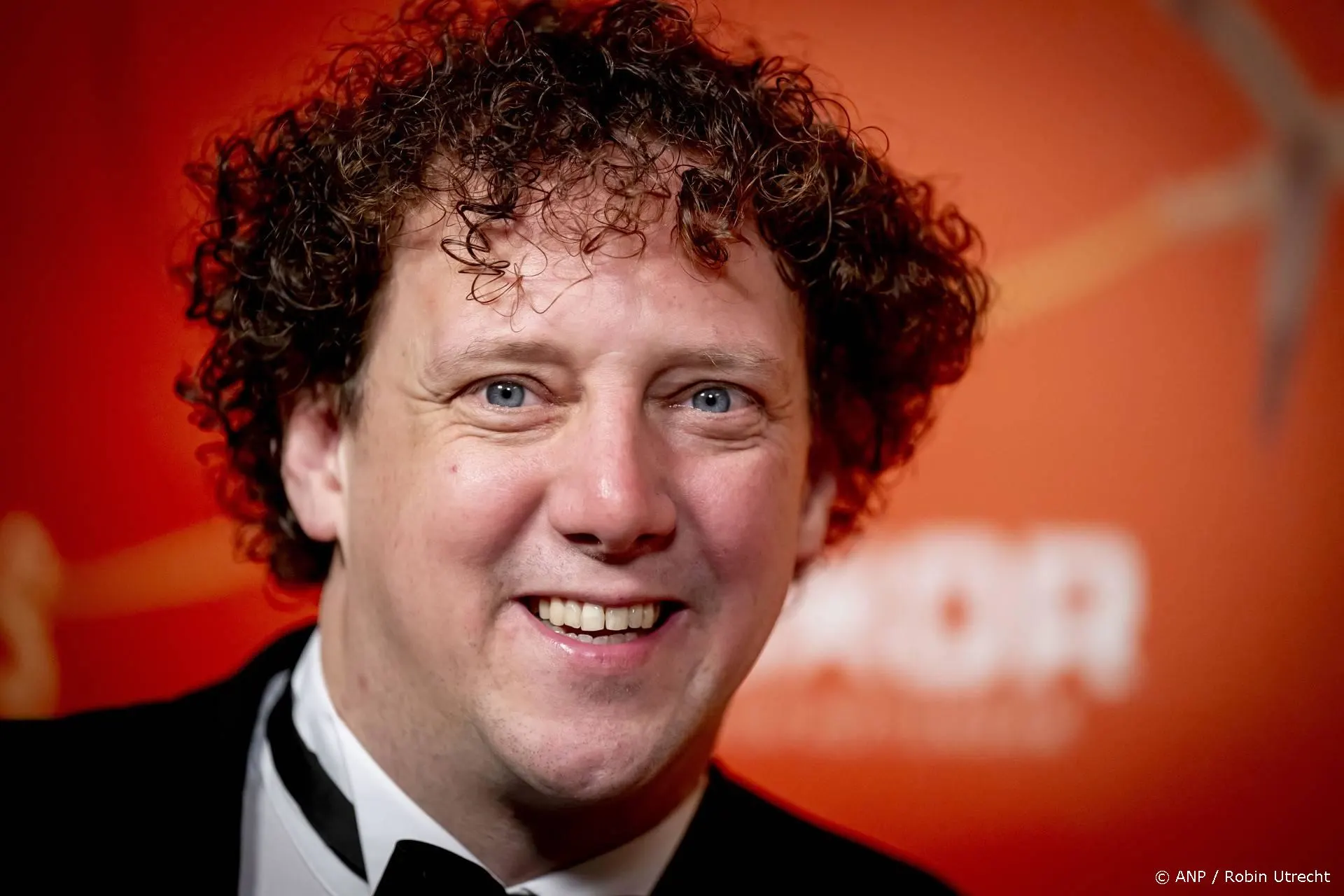 Jochem Myjer zegt optredens last minute af: 'Ben ziek'