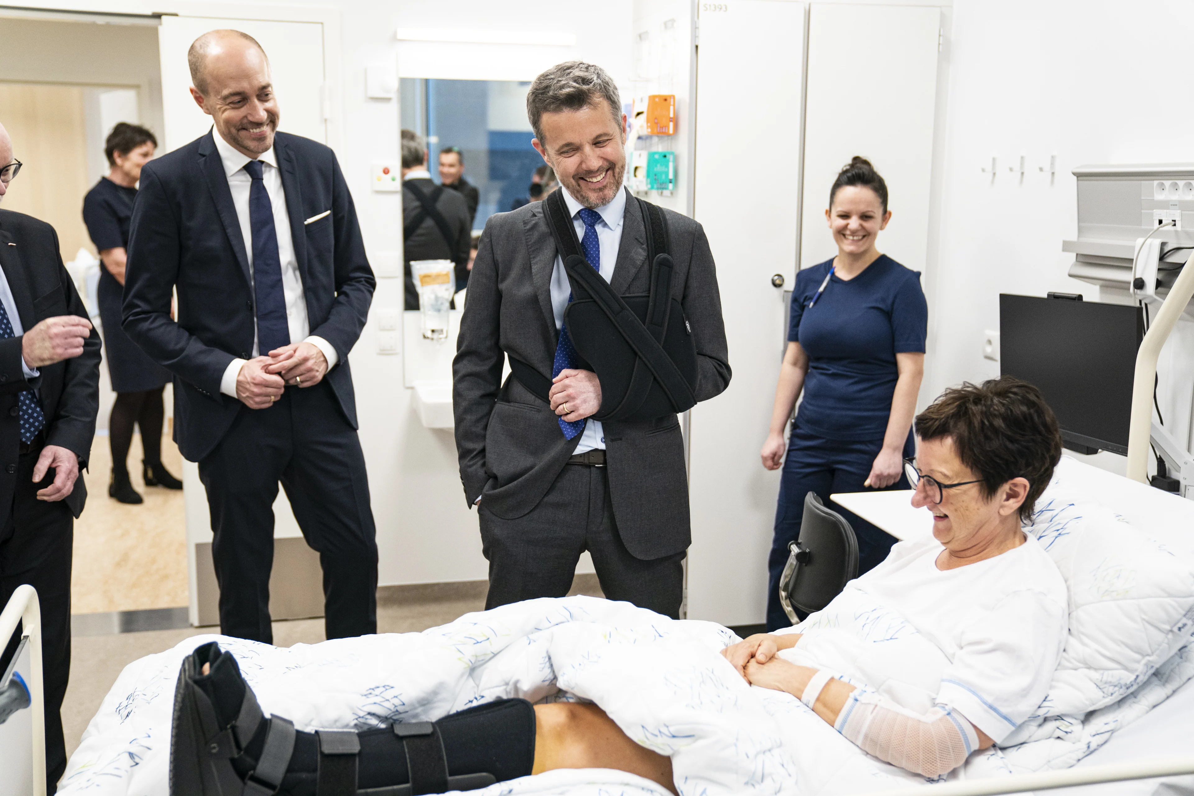 Frederik voor de tweede keer in één week naar het ziekenhuis