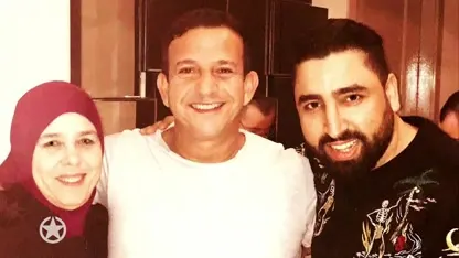 Najib grapt over verslavingen in Carré