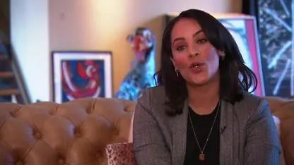 Ronnie Flex laat moeder van kindje zien