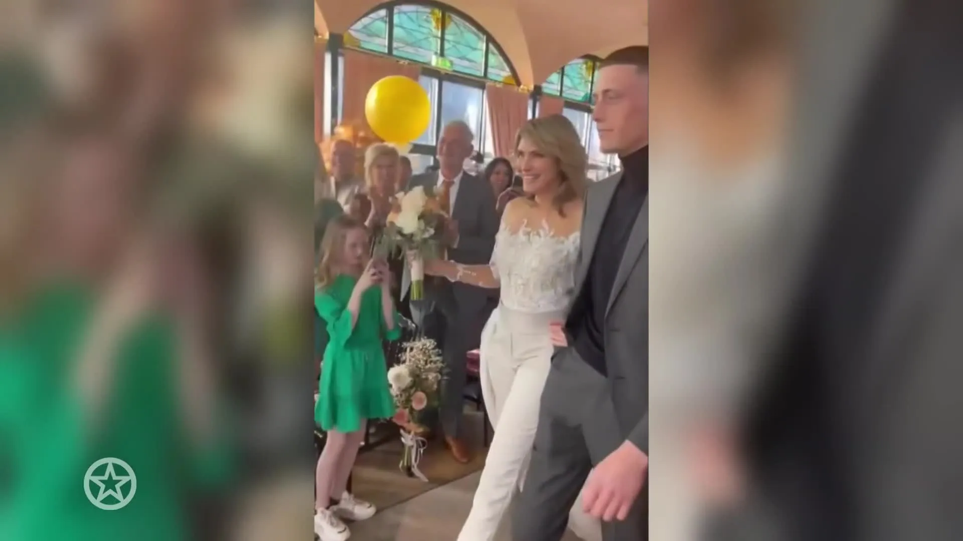 De bruiloft van John de Wolf