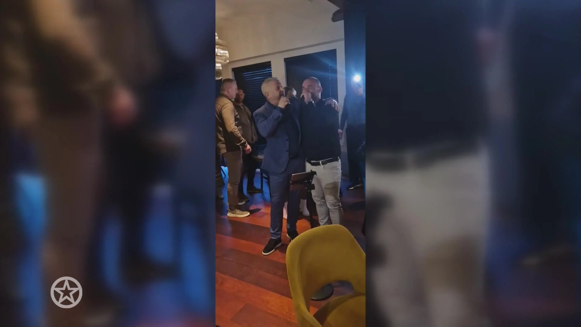 Wesley Sneijder zingt opera