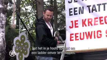 WTF: Utopiaan Mylène wil Jessie van ladder trappen