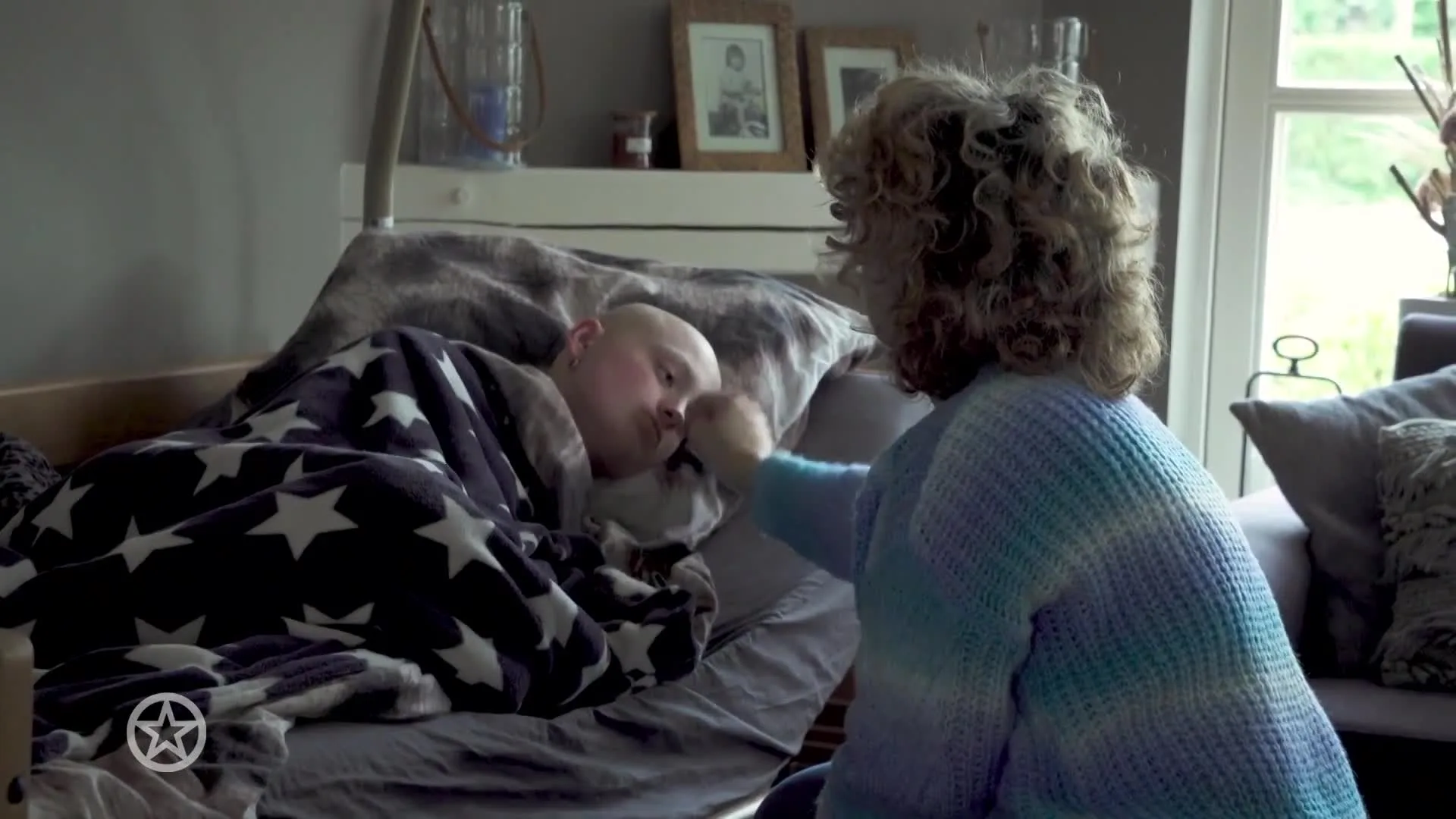 Meau over bjzondere titelsong