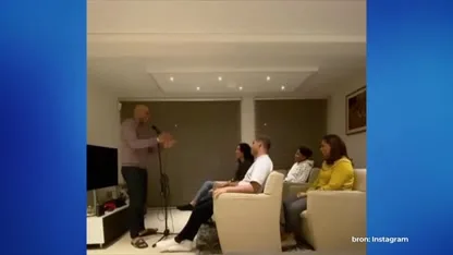 ZIEN: Roué Verveer doet shows door coronacrisis... thuis!