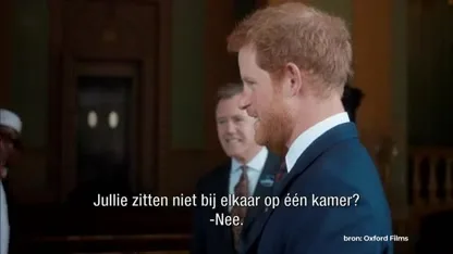 Zo reageert Meghan als ze haar bruidsjurk weer ziet!
