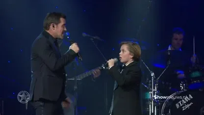 Jeroen van der Boom helpt arme kinderen aan topfeest