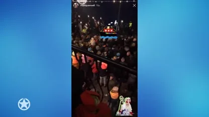 Monique en kleine André genieten van intocht