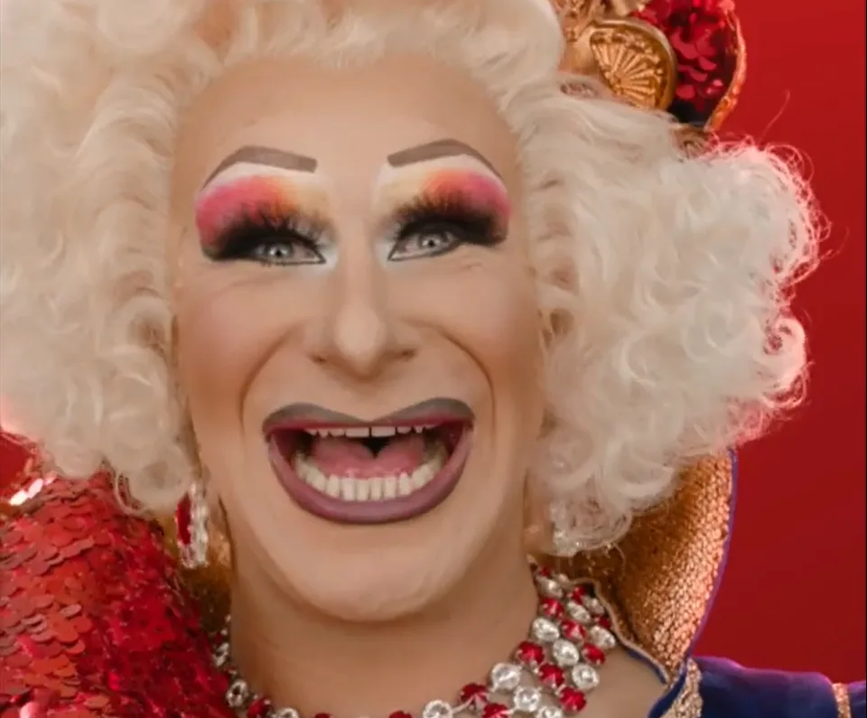 ZIEN: Dit zijn alle drag queens van Drag Race Holland!