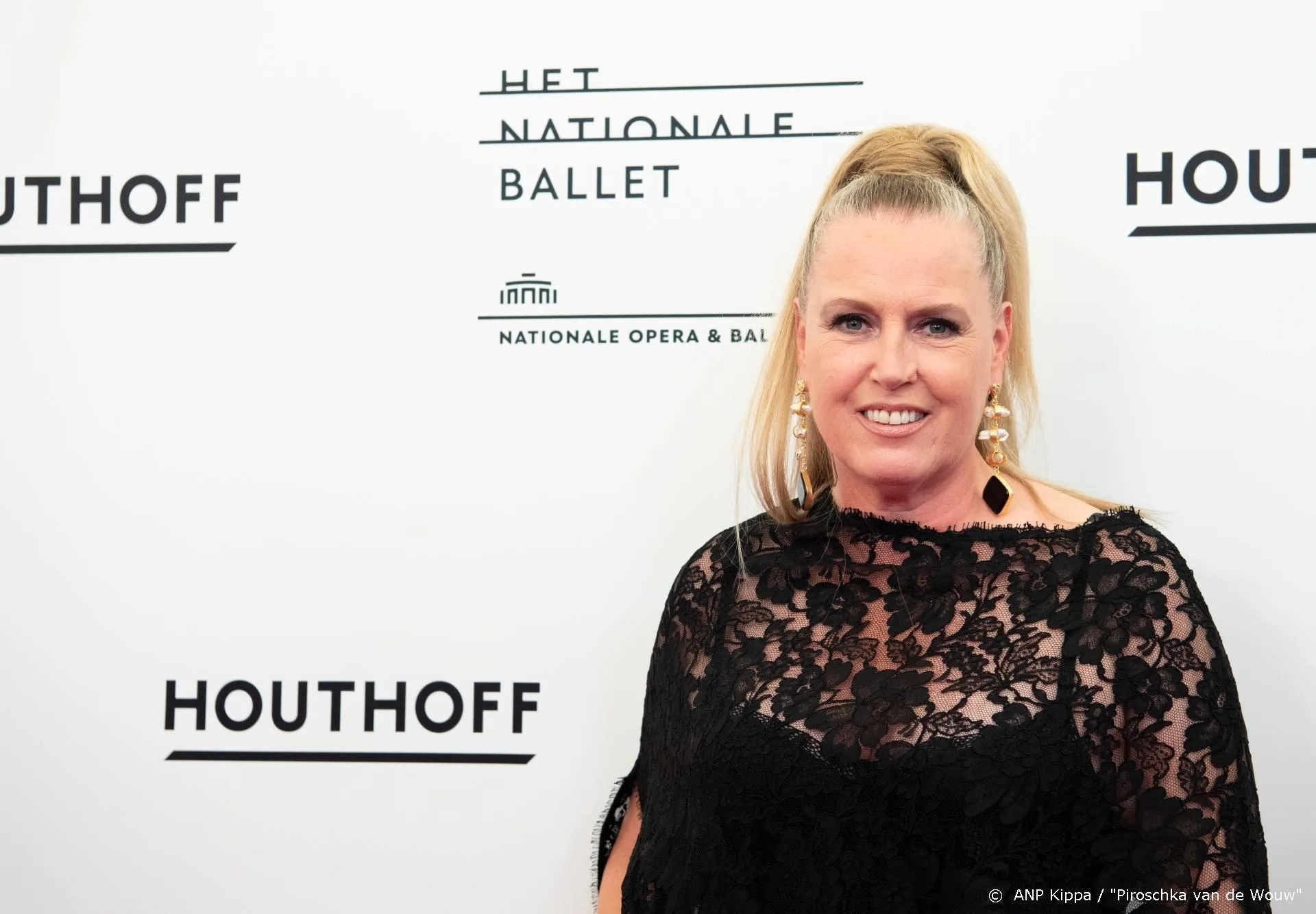 Designer Monique Collignon brengt duurzame mondkapjes uit