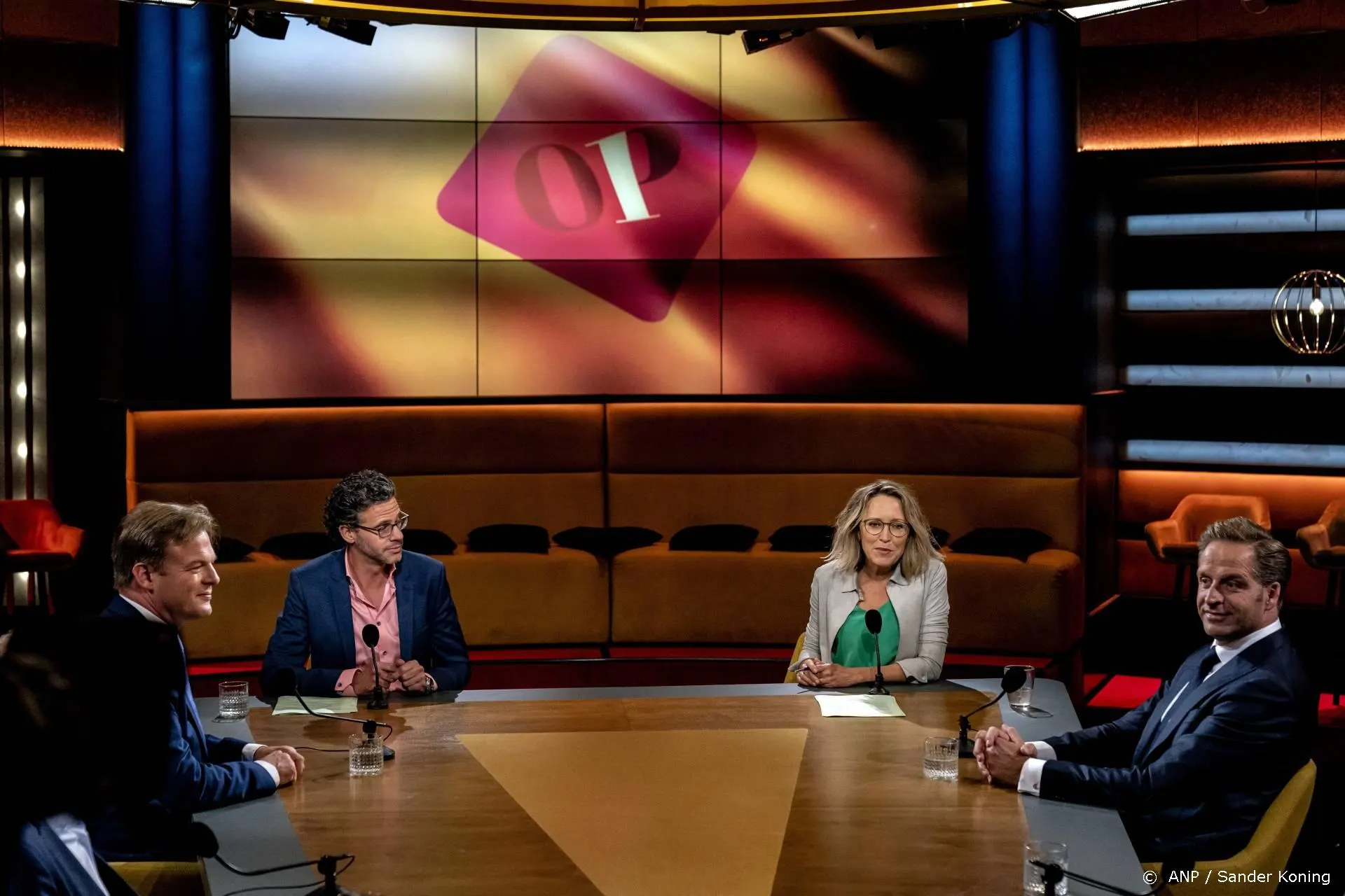 NPO verhuist Op1 en De Vooravond naar Hilversum